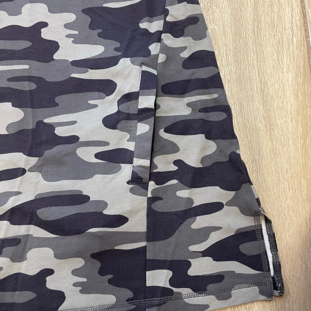 D&Co Active Camo Tunic Top Womens 3X Gray V Neck 3/4 Sleeve Pockets - Picture 8 of 8